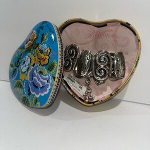 NEW  BRIGHTON  BRACELET in the original tin and packaging